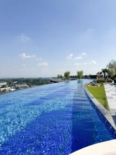 The Astra Sky River - Super Deluxe Room 1419 - 6