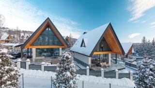 Skyline Luxury Villa with terrace jacuzzi and sauna Zakopane mountains Poland - 0