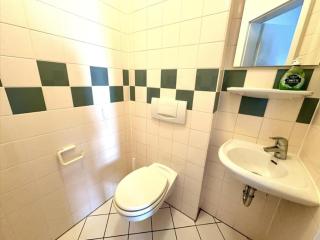 Modern Apartment in Quiet area with daylight Bathroom & Balcony - - 2