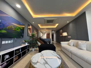 Executive Stay at Gold Crest - Furnished 2-Bedroom Suites in DHA Lahore - Lahore - 1