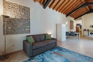 Loggia - Brescia - 4
