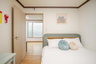 Hong Stay - 6