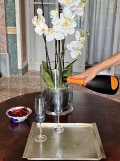 Royal House - Fino Mornasco - 2