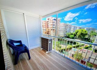 Apartamento moderno de 2 habitaciones junto a la playa - Alicante - 1