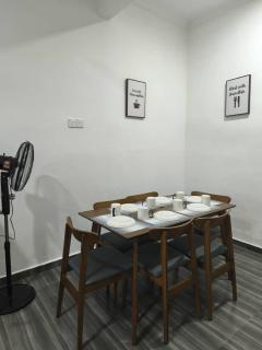 Taman Tanjung Minyak 75250 - 2