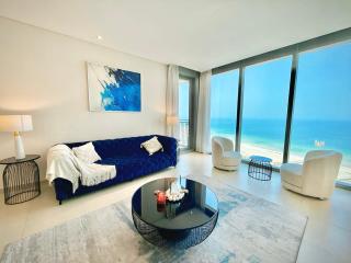 Luxe Dubai Marina Apartment 5242 Building 2bhk - 5