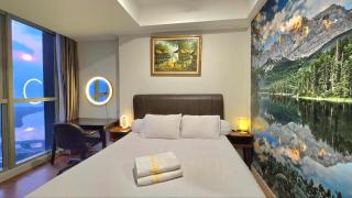 Sea View with Bridge at Gold Coast PIK high floor - 9