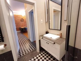 TRUE COLORS Old Town Apartments - Wawel & Vistula River - Homelike Kraków - 4