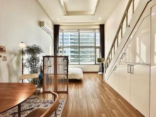 Comfortable Duplex rental 10 sec from hongik stn 04 - Séoul - 0