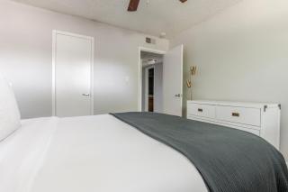 Blueground Cherrywood pool wd nr park ATX-307 - Austin - 1