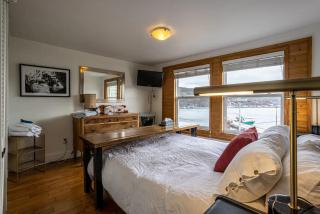 Iconic Battery Cottage Signal Hill Sea&City Views - 8