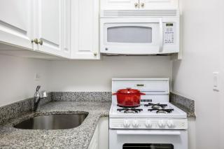 Blueground Lenox Hill city view nr Central Park NYC-425 - New York - 6