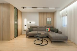 Modern Apartment in Top Center I Steps from Beach by Flat Mаnаger - Varna - 9