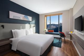 Holiday Inn Express Chengde Park View by IHG - Chengde - 9