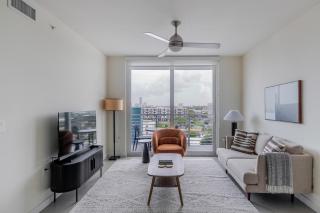 Blueground Riverside pool nr Miami River MIA-155 - Miami - 0