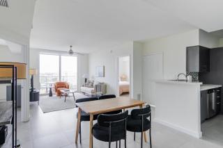 Blueground Riverside pool nr Miami River MIA-155 - Miami - 6