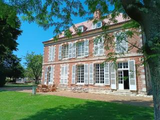 Grande maison 18ème avec parc - 8