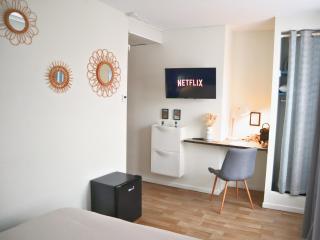 Le Nid Douillet - Chambre privative au centre de Bourbourg, proche commodités et gare - 1