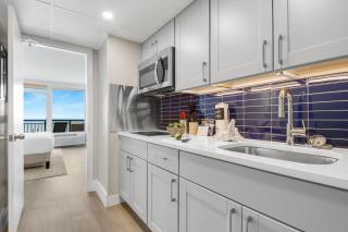 Azorean Dreams by Casanita - Oceanfront Lux Suite - Myrtle Beach - 9
