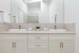 Absolute beachfront, heart of Port Douglas - 24 S - Port Douglas - 8