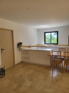 Maison avec piscine chauffée - 8