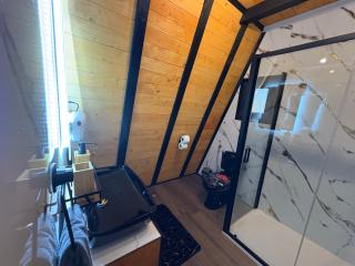 A-Frame Luxury House With Hot Tub - 7