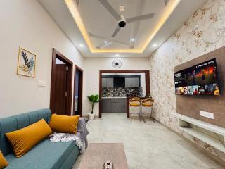 HomeEscape Elite 1BHK - Mahalaxmi Nagar 201 - 1