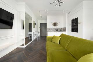 Stylish Air-Conditioned Studio with Balcony in Wrocław by Noclegi Renters - Wrocław - 4