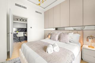 JBR 3BR Palm Jumeirah & Sea Views, Pool & Gym Access - 5