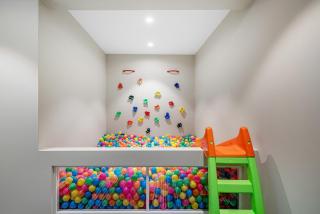 The Townhouse Dream I No Expense Spared I NEW 2025 - 6