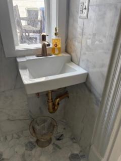 Private DC Retreat on Iconic East Capitol St - Washington - 1