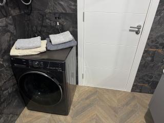 AD Home - 8