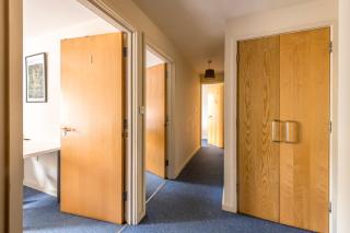 Newly Renovated Hampton 1 by Prescott Apartments - Bristol - 4
