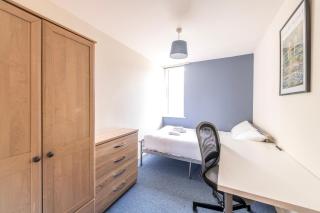 Contemporary Hampton 3 By Prescott Apartments - Bristol - 2