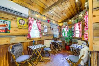Tiny Home with Private Sauna in Woods of Newport! - Newport - 6