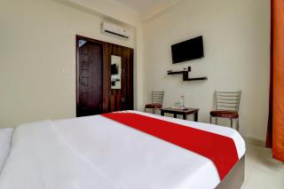 HOTEL O R1 HOME STAY Jwalapur Railway Station - 1