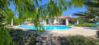 Villa de charme plain-pied piscine aperçu mer - 1