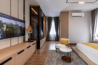 The Sylva Luxury Pool Villa - 2