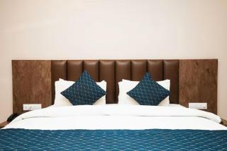 Hotel Sapphire By SJR Hotels - New Delhi - 8