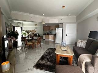 Cozy 3BR apt in heart of jakarta - Jakarta - 9