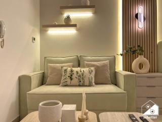 High-End Studio l Pool & Gym Included - 4