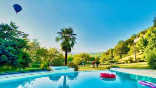 LES TERRASSES-Gîte authentique avec vue, piscine chauffée et Wifi- LA GRANGE D'HELOISE- - 2