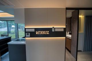 Futuristic Vessel Home of Tomorrow - - 7