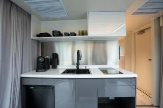 Futuristic Vessel Home of Tomorrow - - 2
