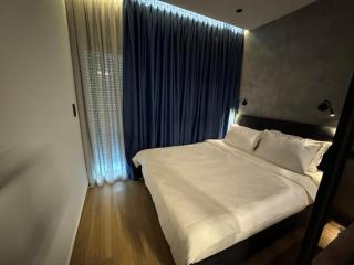 B Luxury Studio City - 4