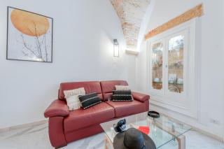 Rosy Maison - 1