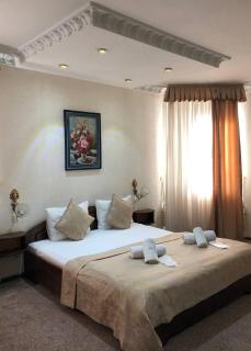 Nur M Hotel - Yakkasaray - 6