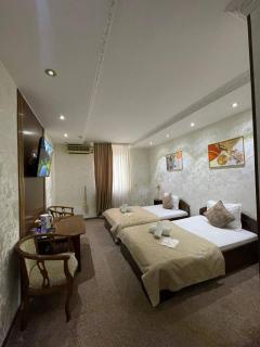 Nur M Hotel - Yakkasaray - 7