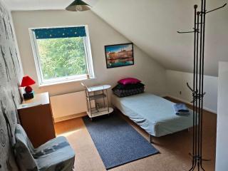 Quiet villa apartment close to everything - Odense - 9