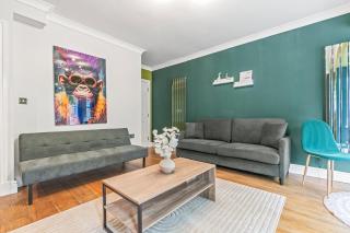 #48 Royal Leamington stylish 4 Bd 2 bath Parking - Ashow - 2